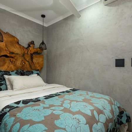 Sea Front Designer Apartment Ballito Exterior photo